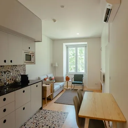 Trindade 19 - 1c Fernao Pires Apartamento Lisboa