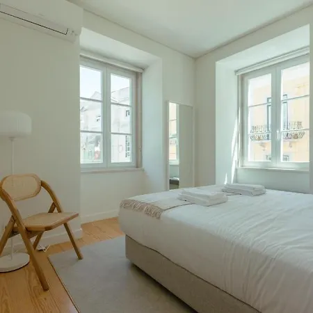 Apartament Trindade 19 - 1c Fernao Pires Lizbona