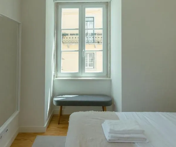 Trindade 19 - 1c Fernao Pires Apartment *