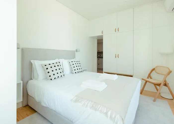 Apartmán Trindade 19 - 1c Fernao Pires Lisboa